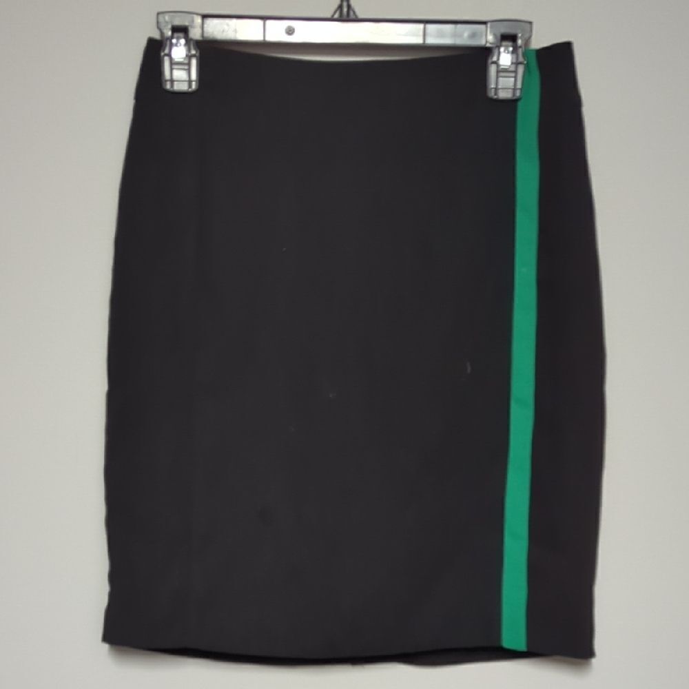 Banana Republic Black and Green Knee-Length Pencil Skirt for Work